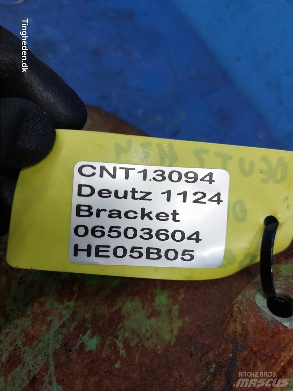 Deutz 1124 Combine Attachments