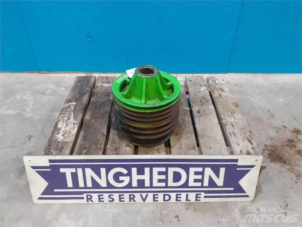 Deutz 2680 Farm Equipment - Others