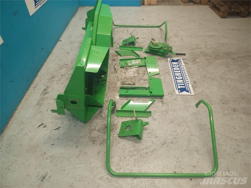 Deutz 4075 Combine Attachments