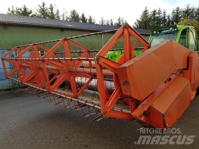 Deutz-Fahr 14 Combine Attachments