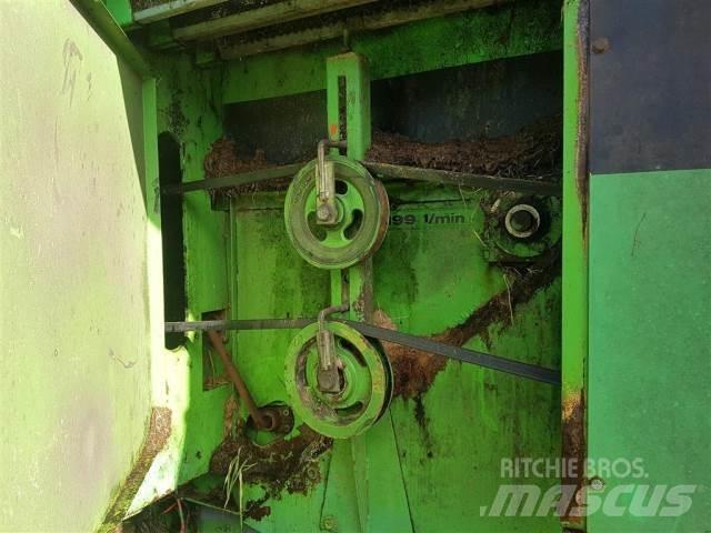 Deutz-Fahr M2680 Combine Attachments