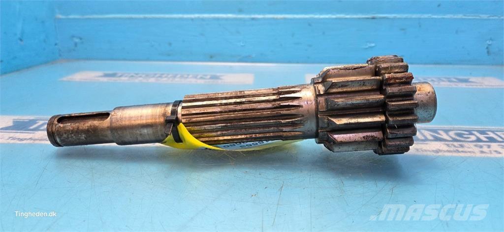 Deutz M2680 Transmission