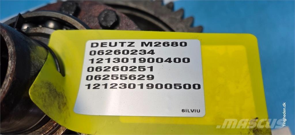 Deutz M2680 Transmission