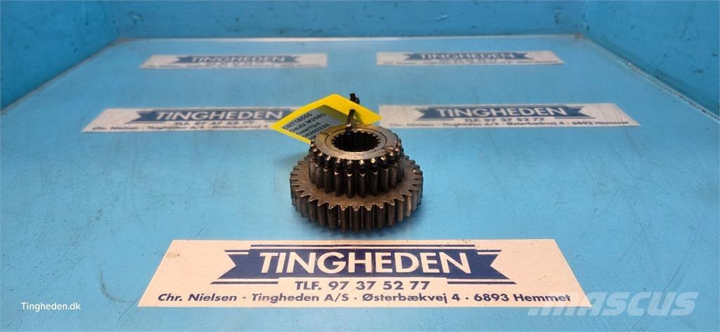 Deutz M2680 Transmission