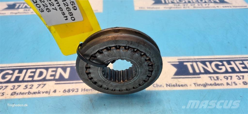 Deutz M2680 Transmission