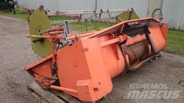 Dronningborg 10 Combine Attachments