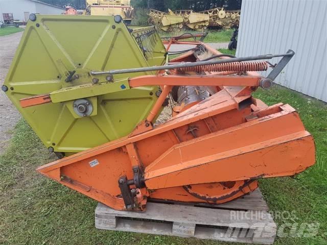 Dronningborg 9 Combine Attachments