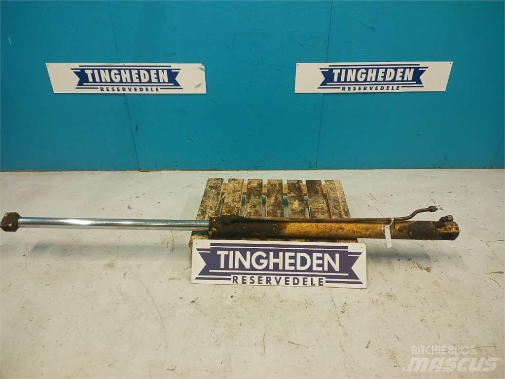 Ford 550 Booms and dippers