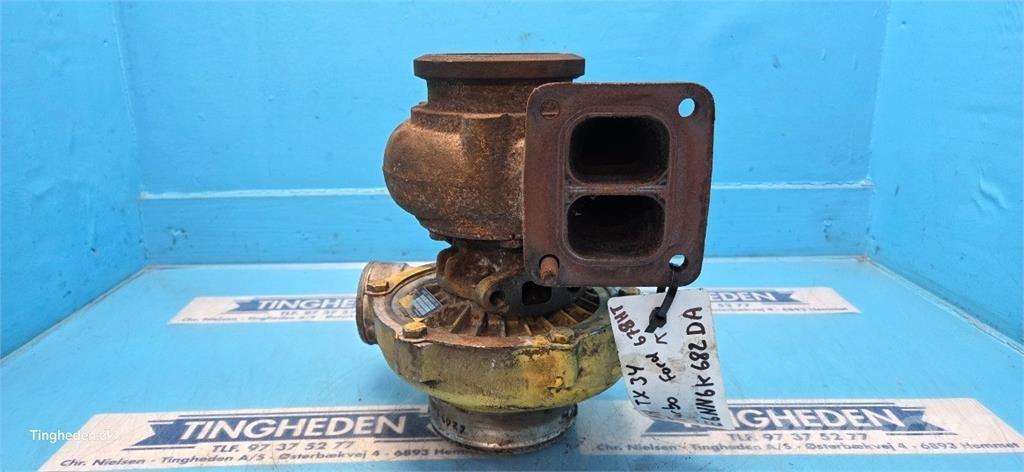 Ford 678 HT Engines