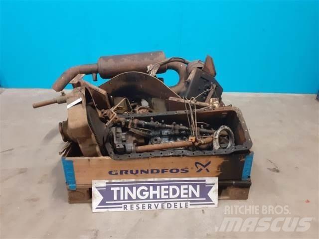 Ford 678 HTA Engines