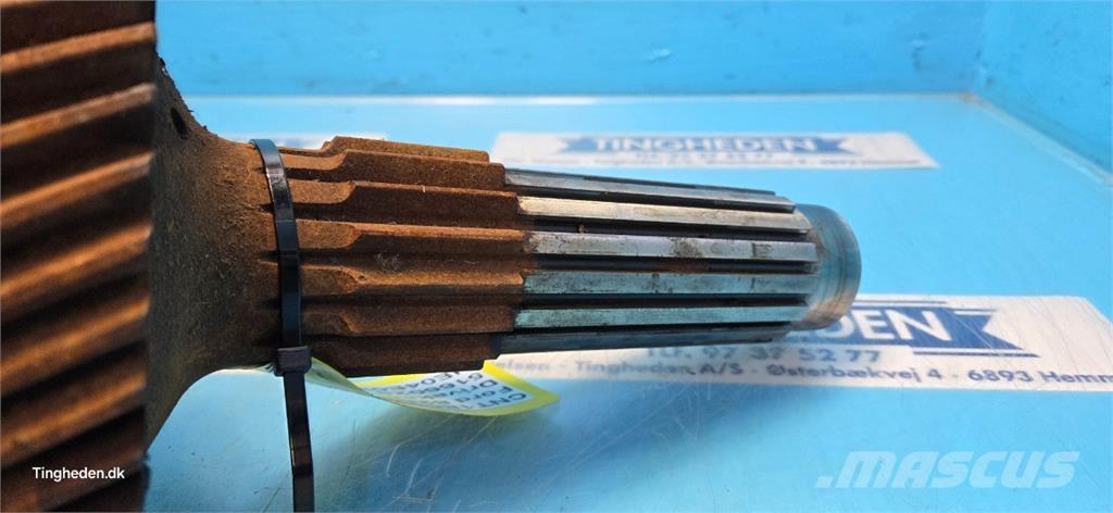Ford 8260 Transmission