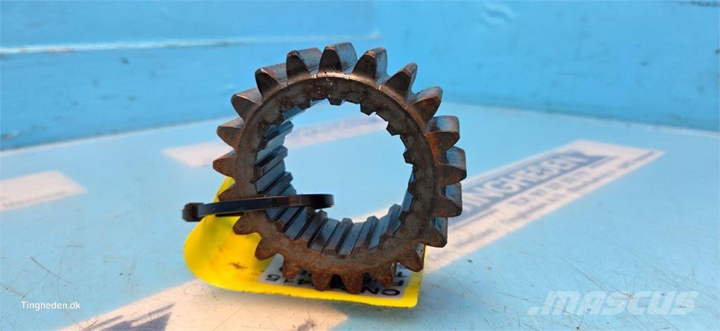 Ford 8260 Transmission