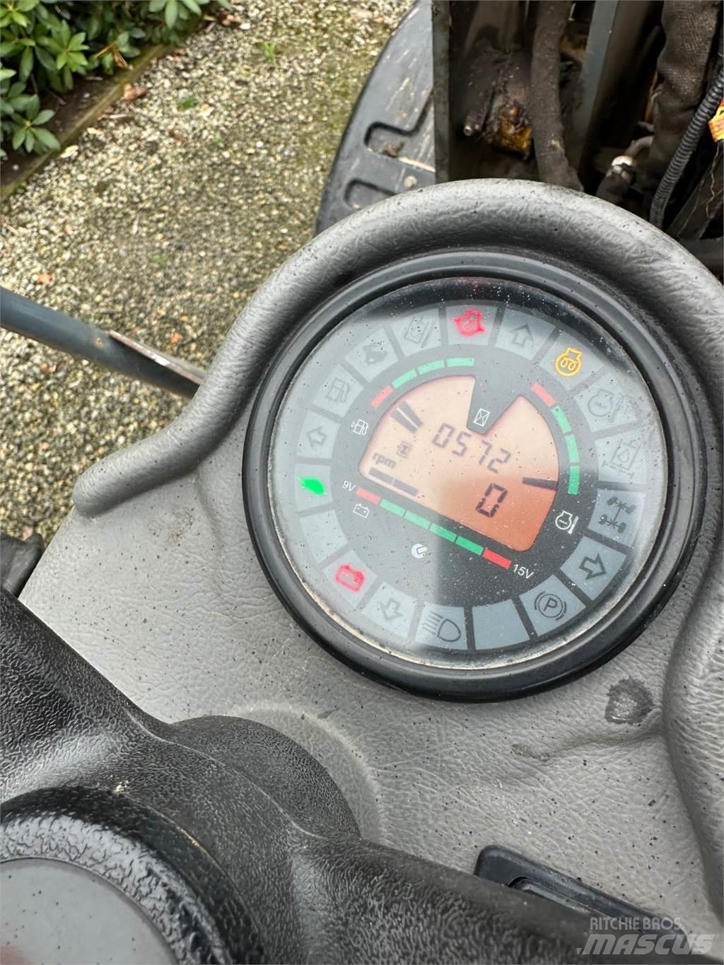 Gehl AL500 Mini Loader