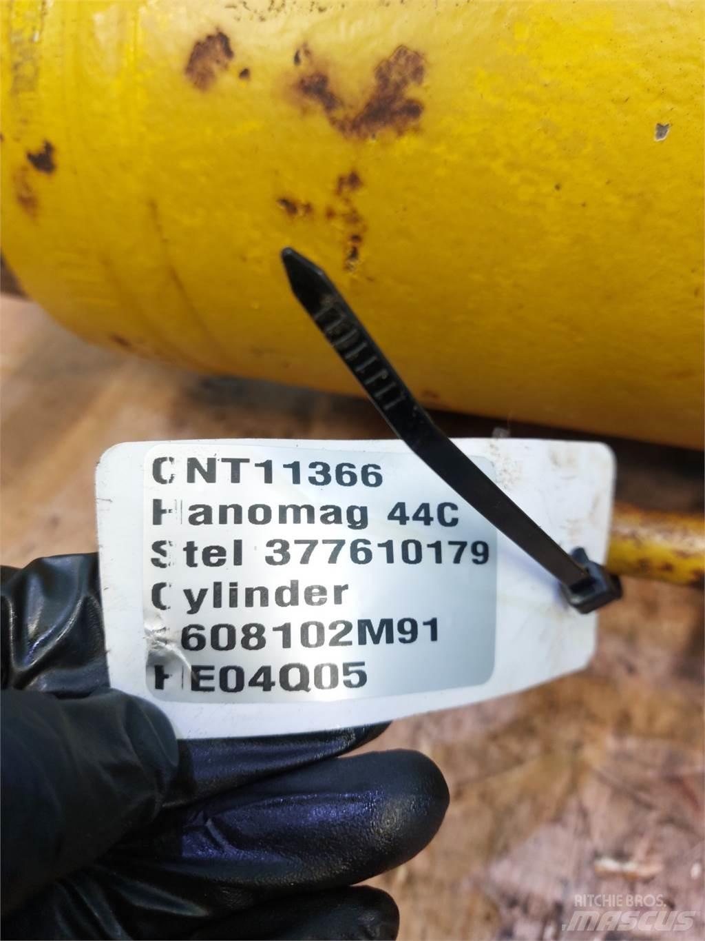  Hannonag 44C Booms and dippers