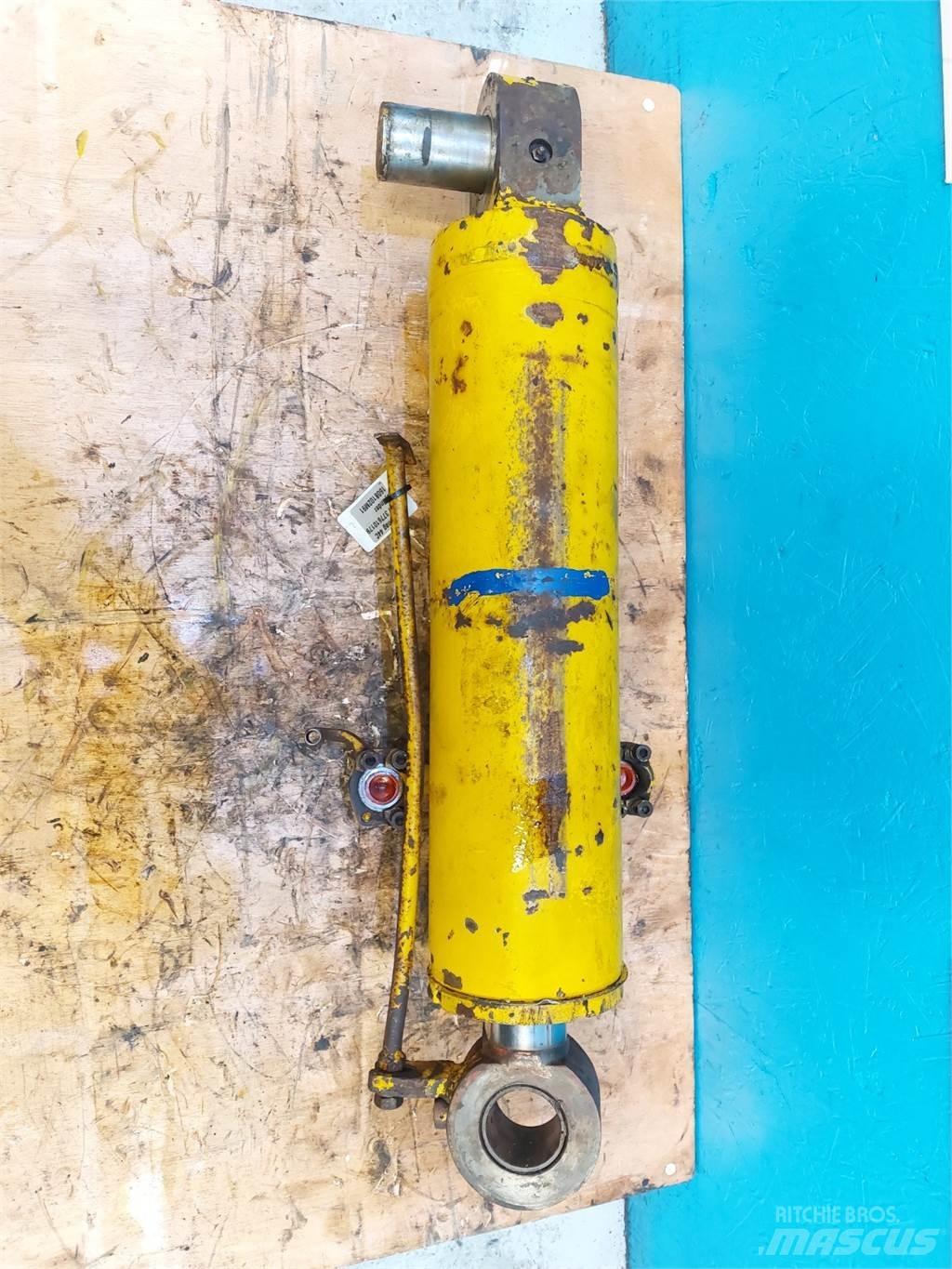  Hannonag 44C Booms and dippers