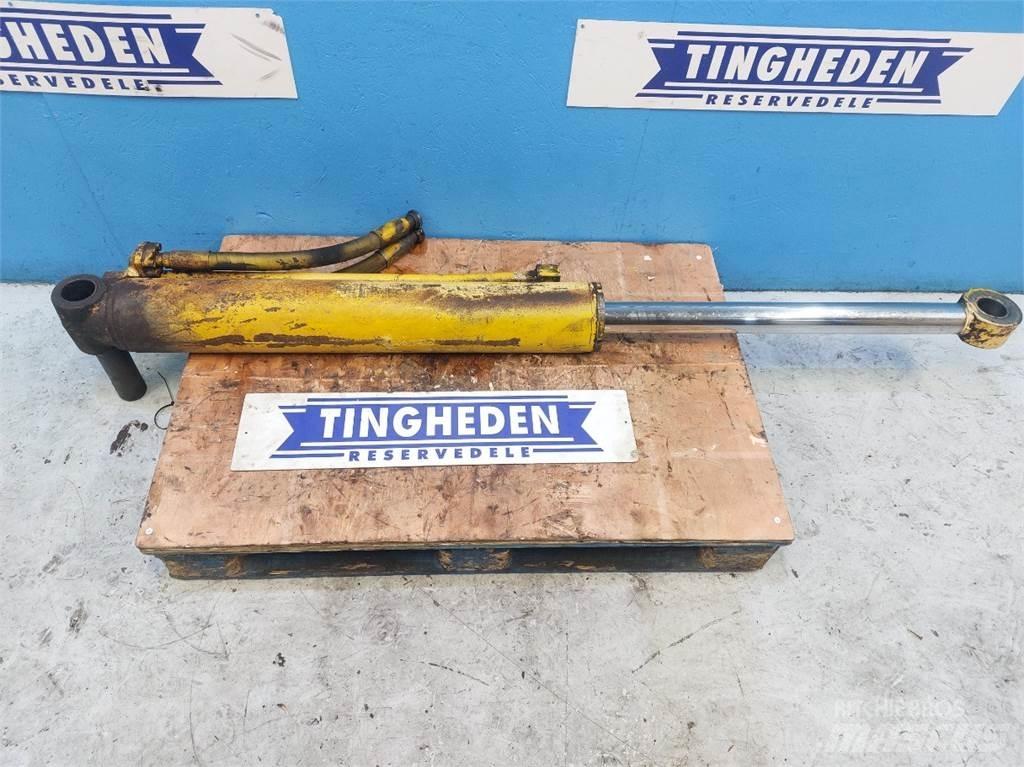  Hannonag 44C Booms and dippers