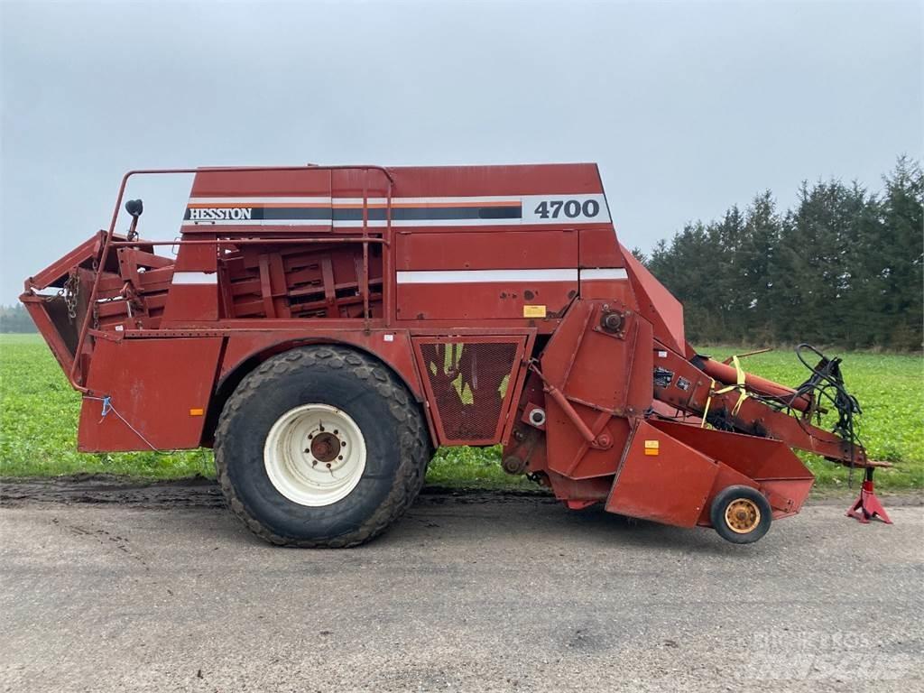 Hesston 4700 Square Balers