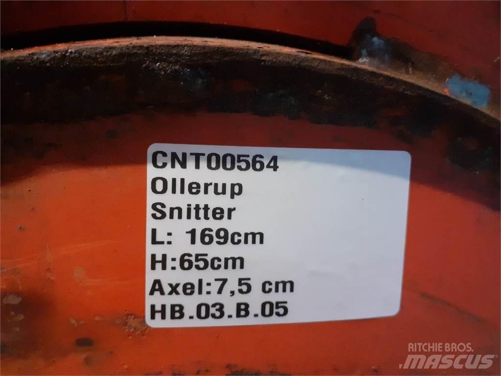 Hesston 4700 Farm Equipment - Others
