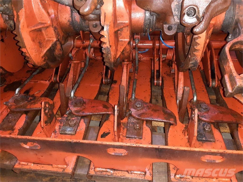 Hesston 4700 Other Forage Equipment