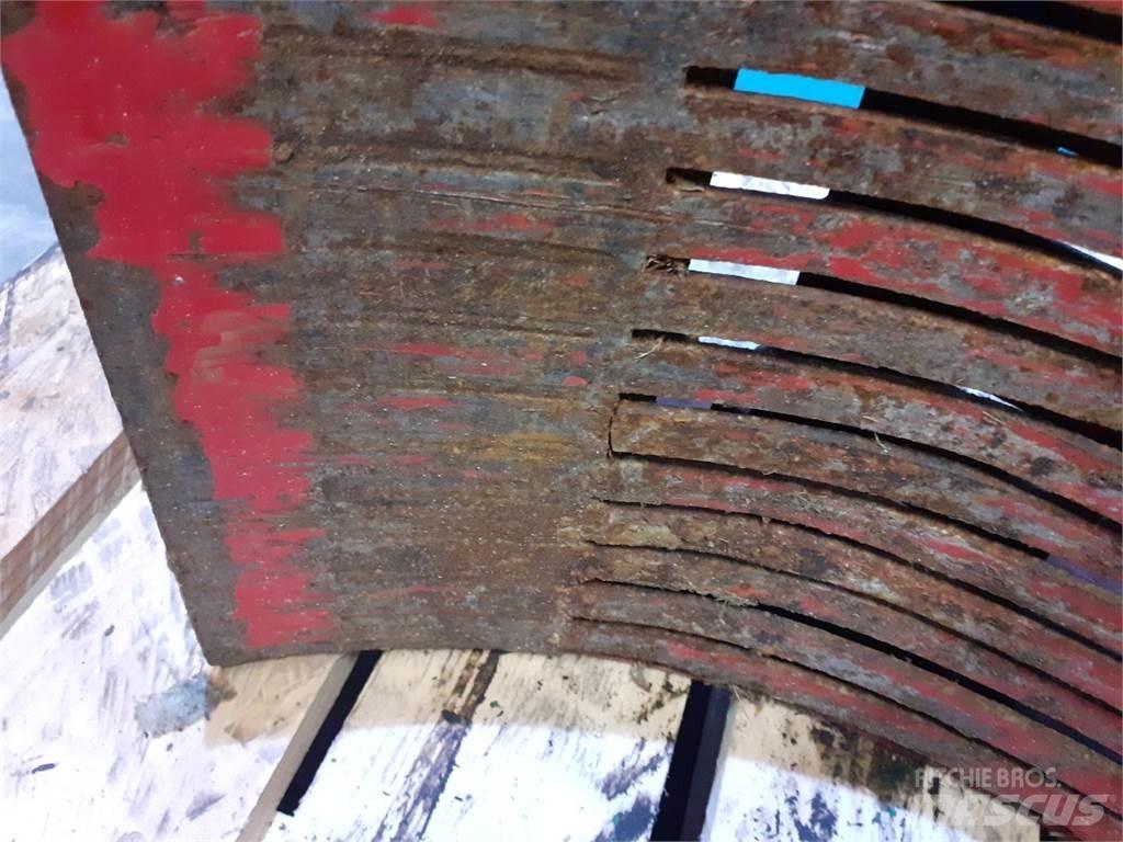Hesston 4700 Farm Equipment - Others