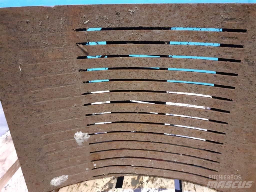 Hesston 4700 Farm Equipment - Others