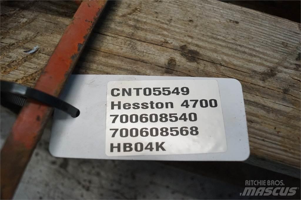 Hesston 4700 Farm Equipment - Others