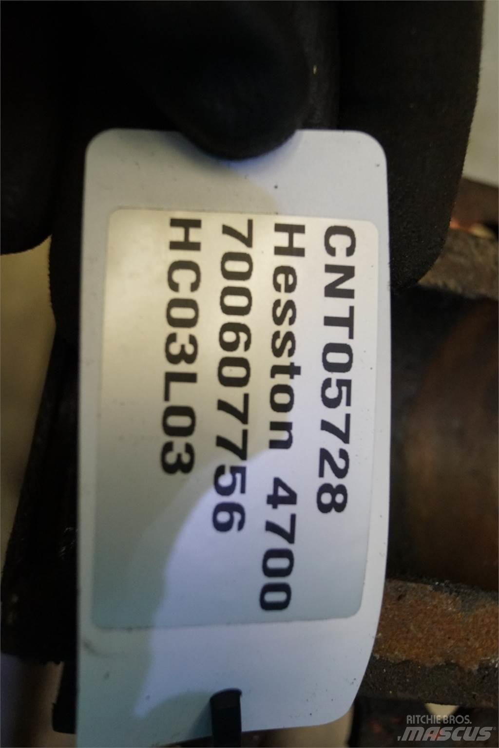 Hesston 4700 Farm Equipment - Others