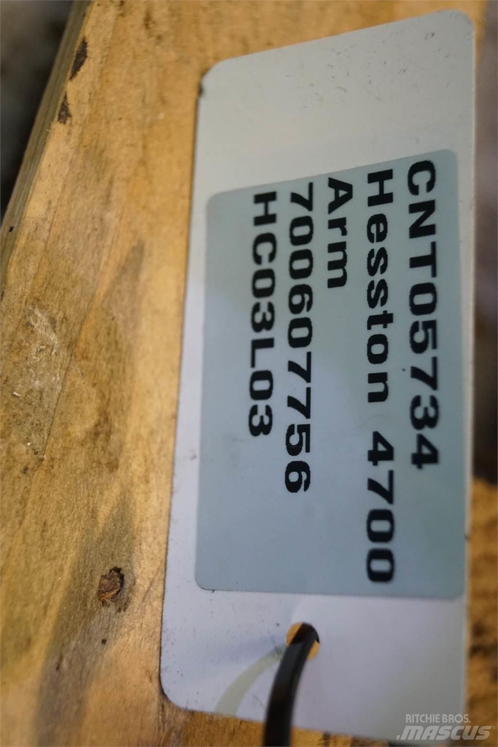 Hesston 4700 Farm Equipment - Others