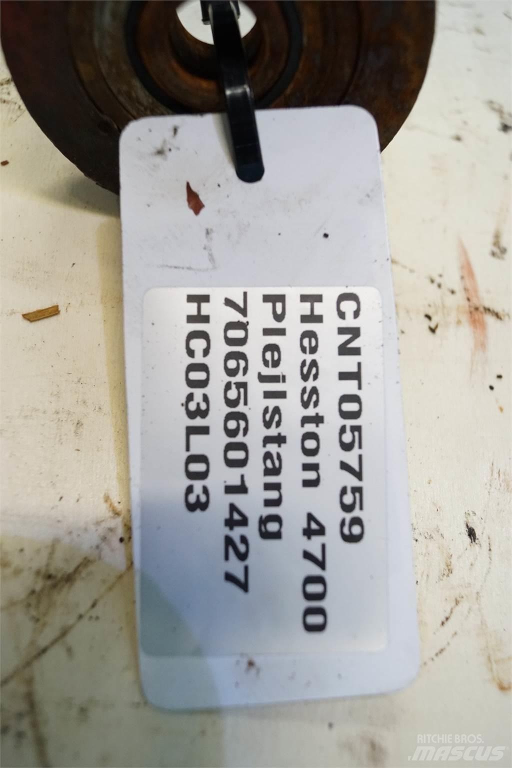 Hesston 4700 Farm Equipment - Others