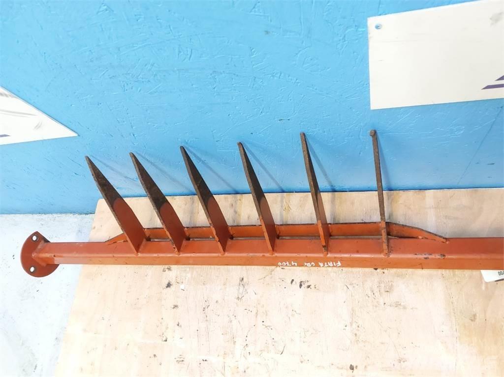 Hesston 4700 Farm Equipment - Others