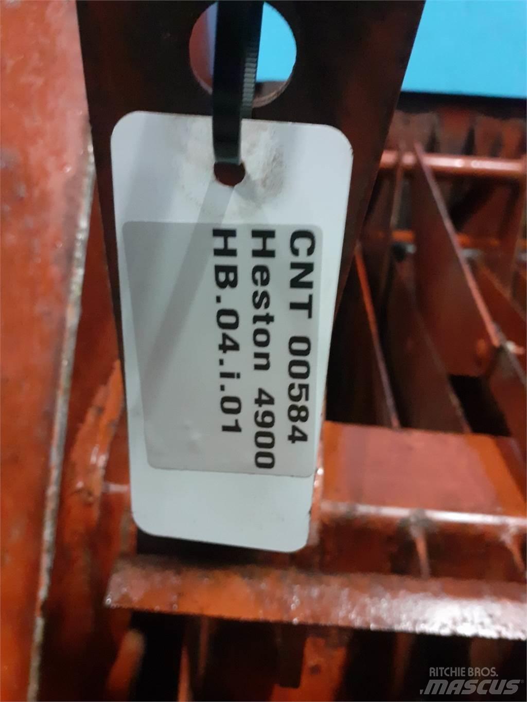 Hesston 4900 Other Forage Equipment