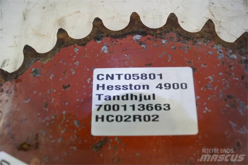 Hesston 4900 Farm Equipment - Others