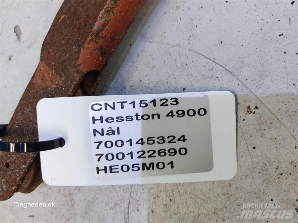 Hesston 4900 Farm Equipment - Others