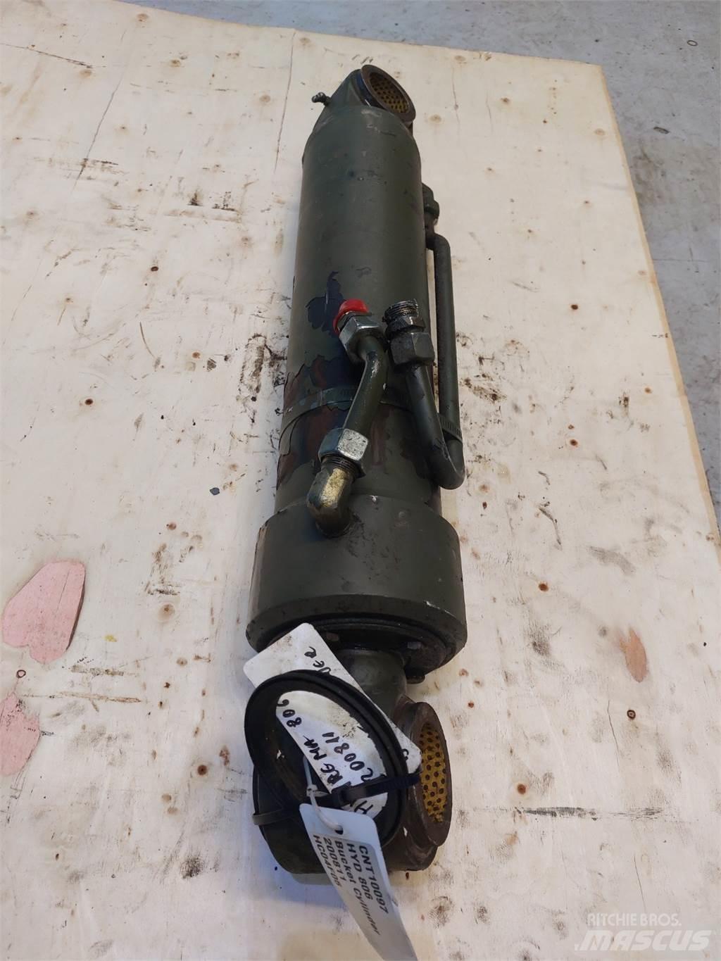 Hydrema 806 Booms and dippers