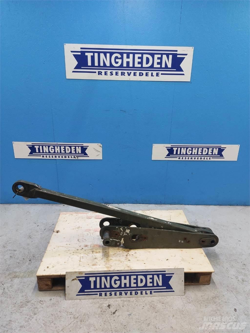 Hydrema 806 Booms and dippers