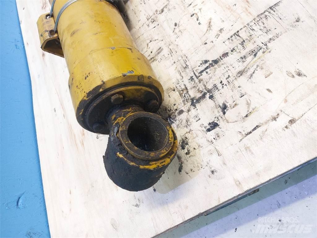 Hydrema 906 Booms and dippers