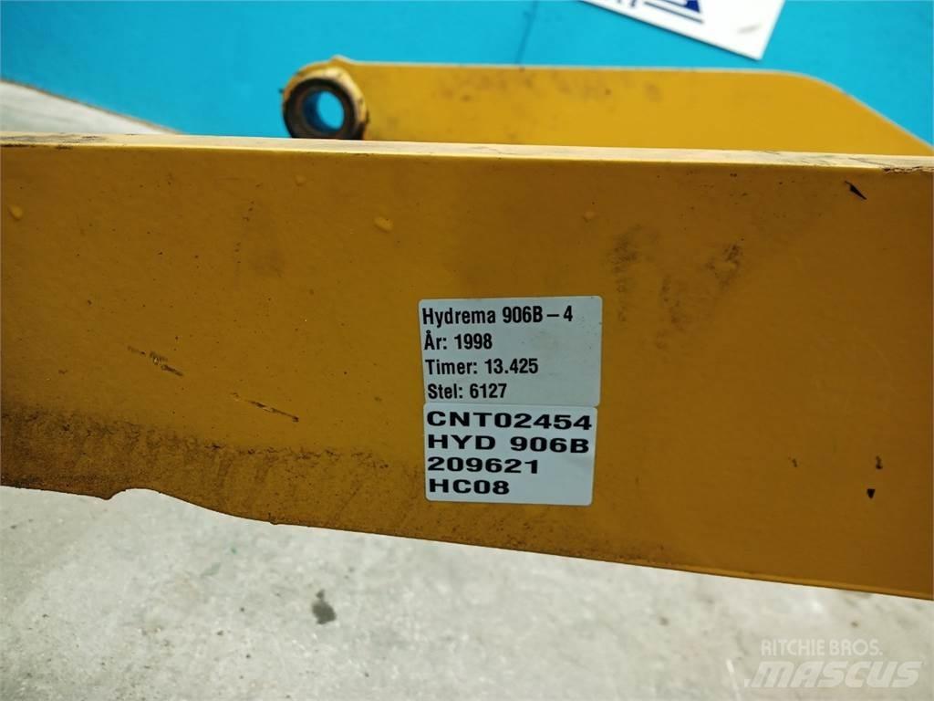 Hydrema 906B Booms and dippers