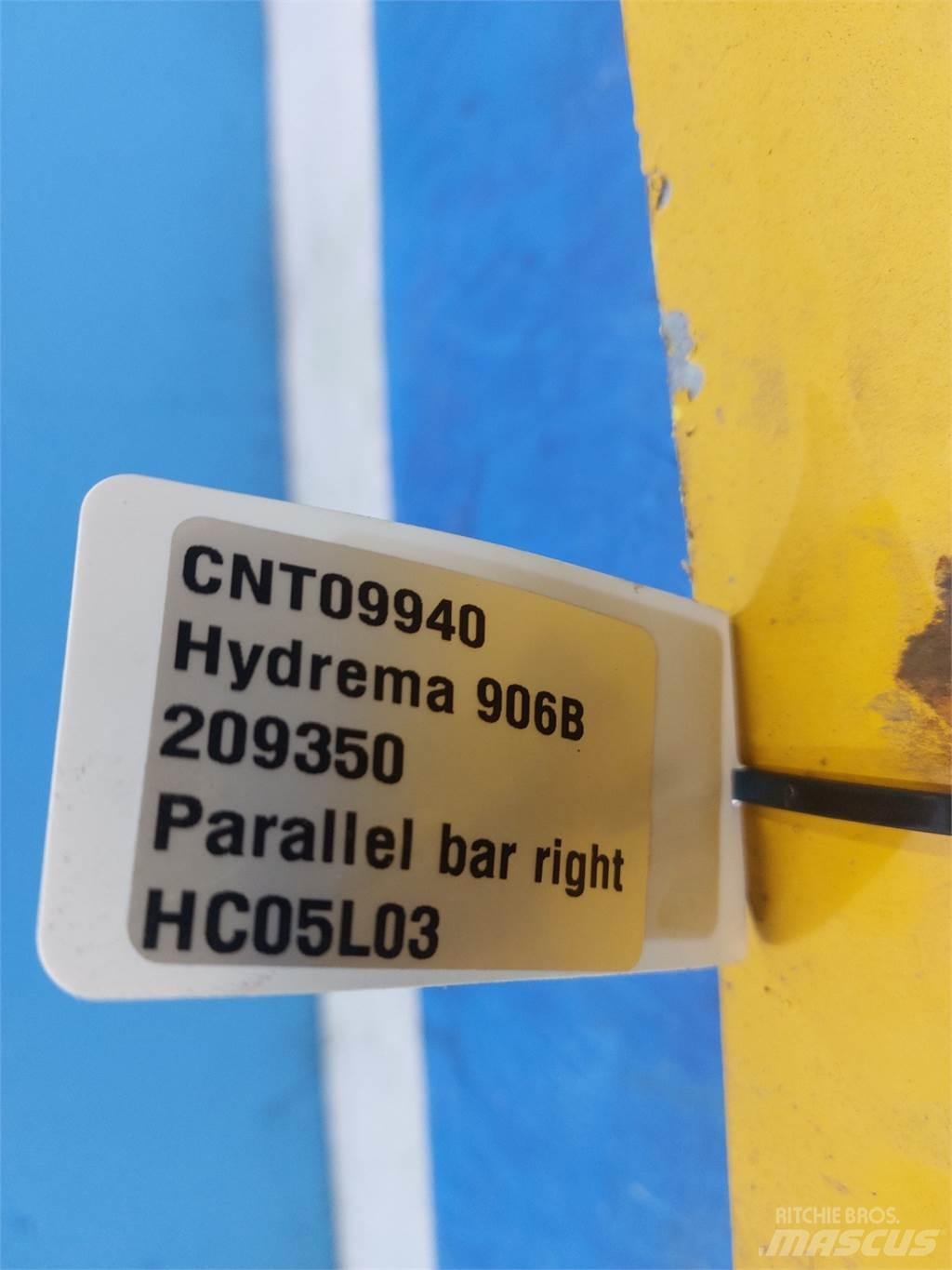 Hydrema 906B Booms and dippers