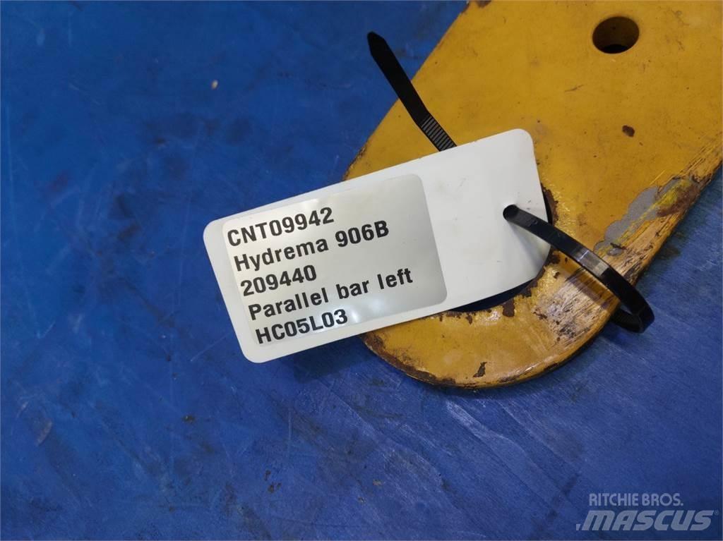 Hydrema 906B Booms and dippers