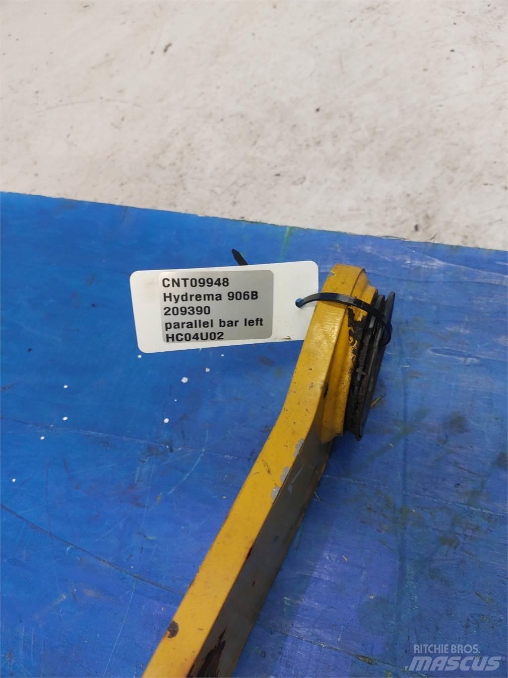 Hydrema 906B Booms and dippers