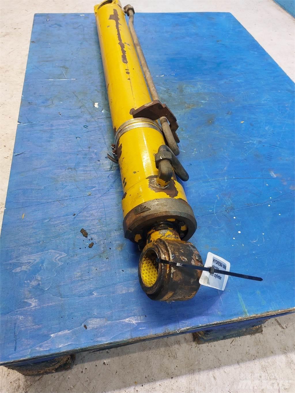Hydrema 906B Booms and dippers
