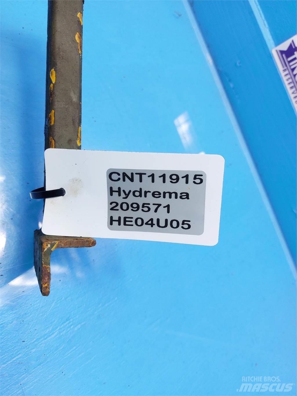 Hydrema 906B Booms and dippers