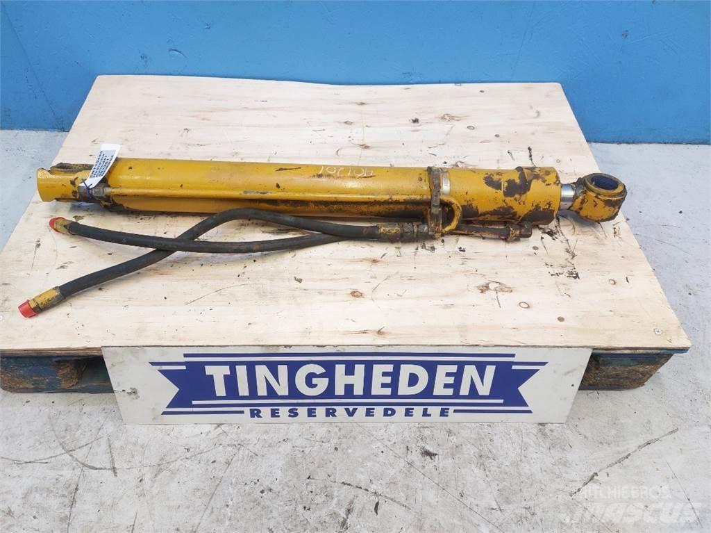 Hydrema 906C Booms and dippers