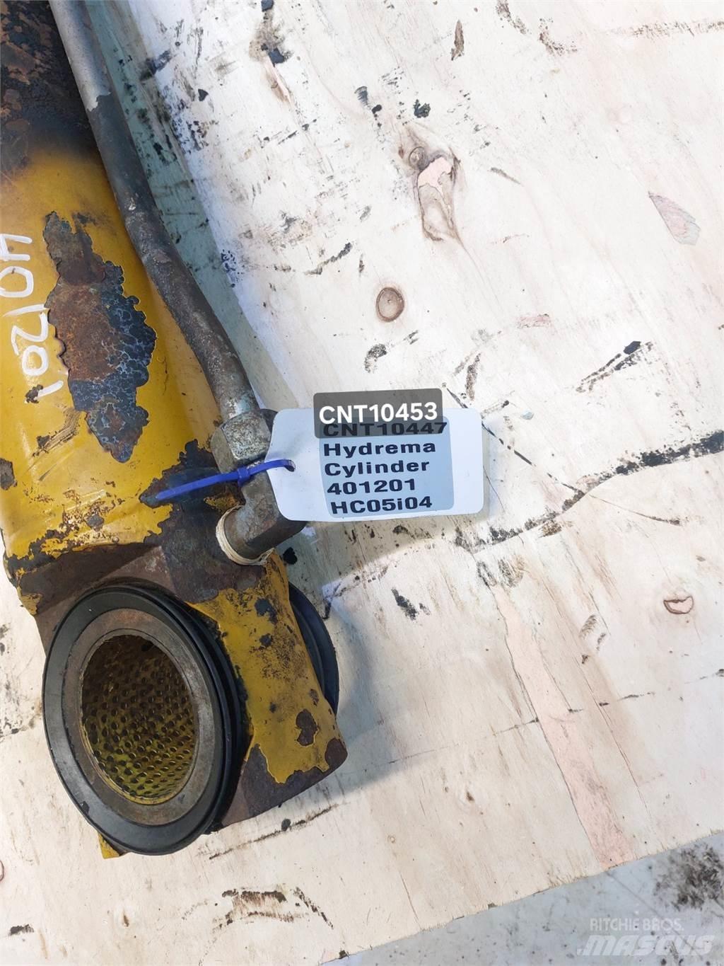 Hydrema 906C Booms and dippers
