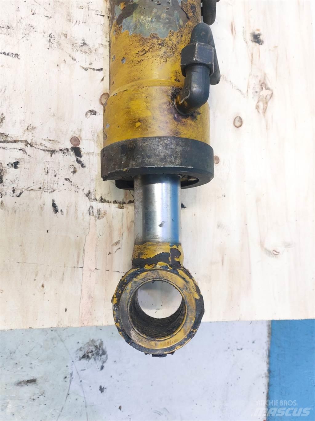 Hydrema 906C Booms and dippers
