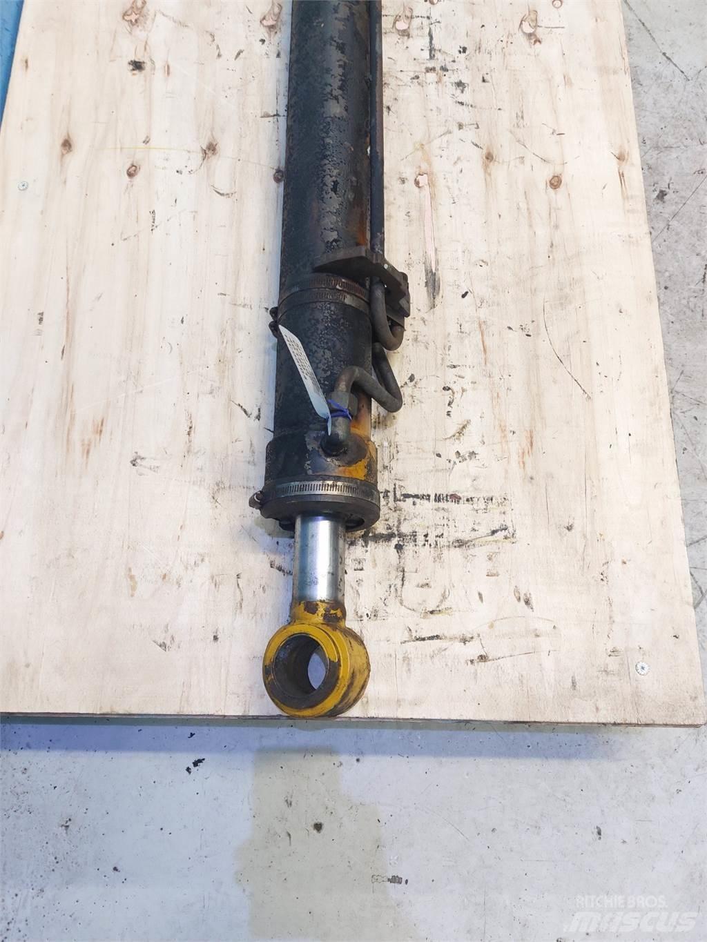 Hydrema 906C Booms and dippers