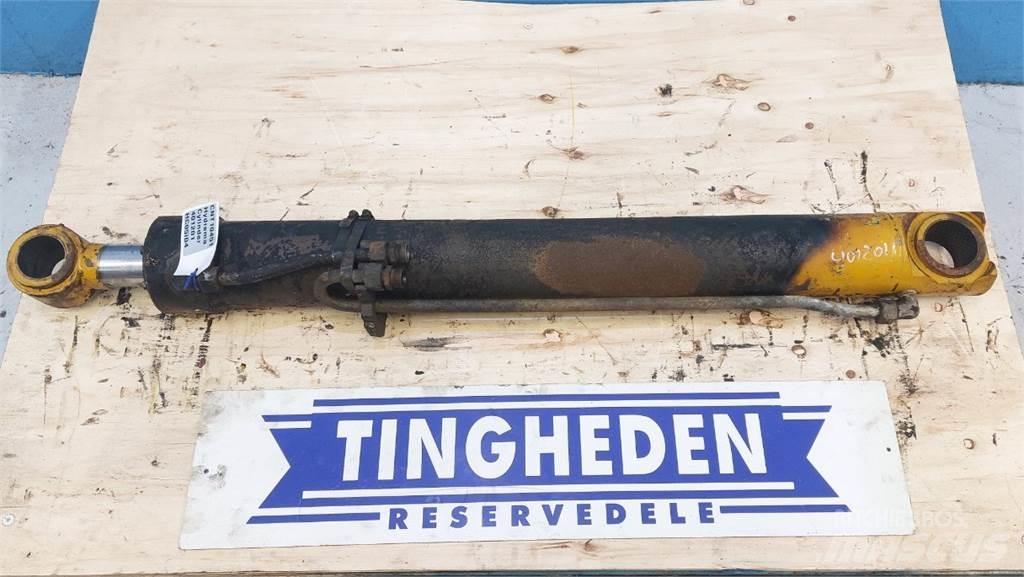 Hydrema 906C Booms and dippers