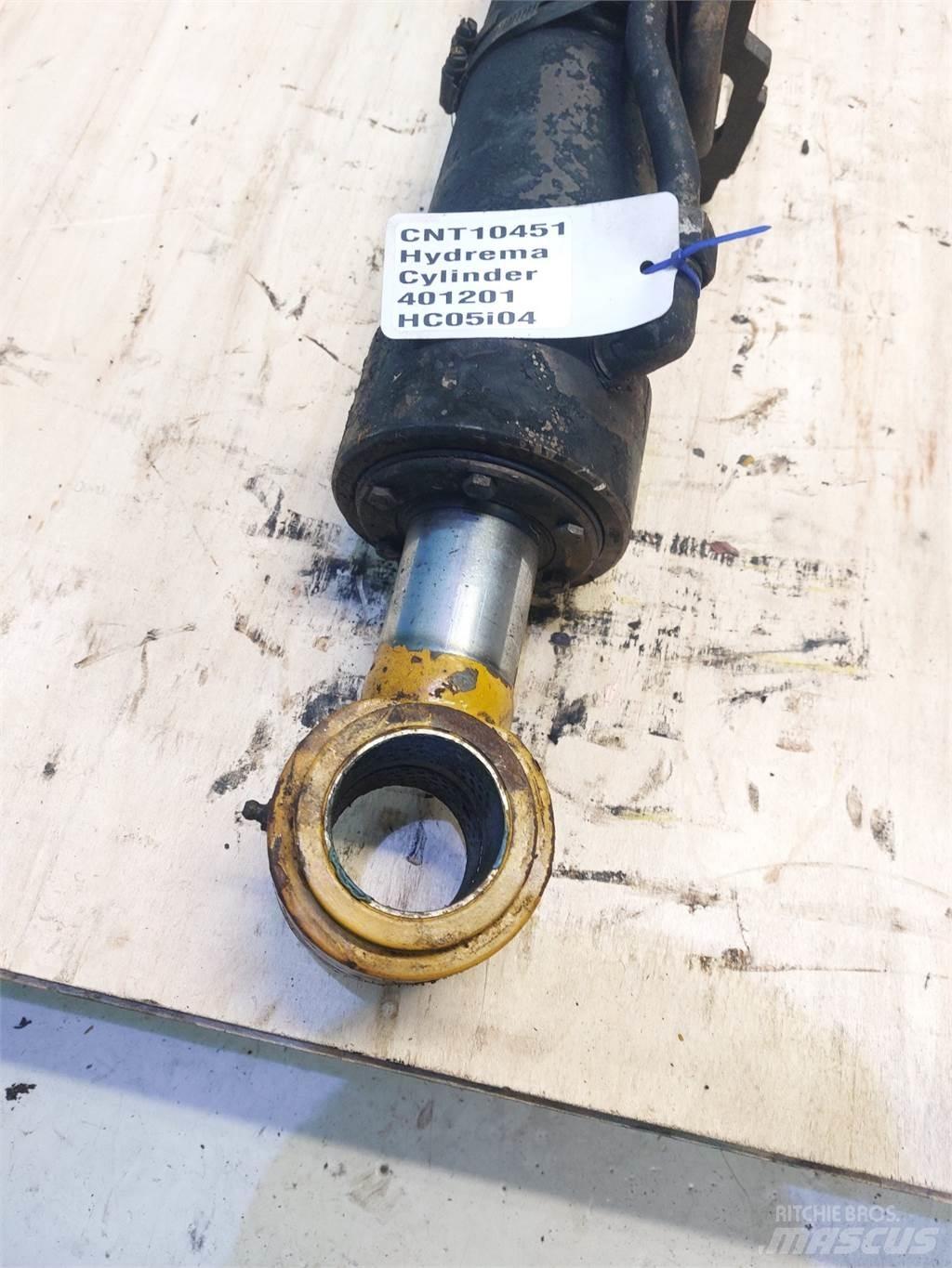 Hydrema 906C Booms and dippers