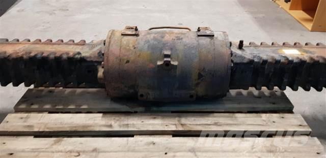 Hydrema 906D Axles