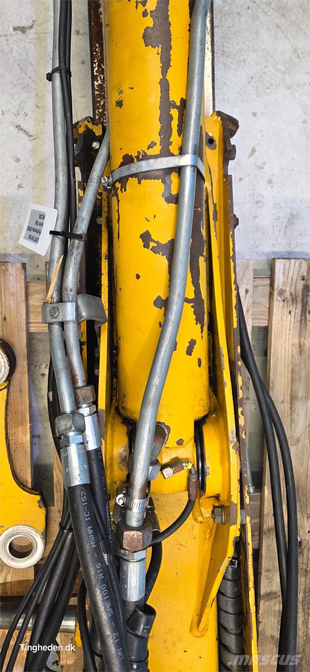 Hydrema 926D Backhoes